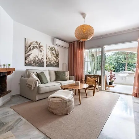 Casa Medellin Beachfront Oasis With Pool Benalmádena