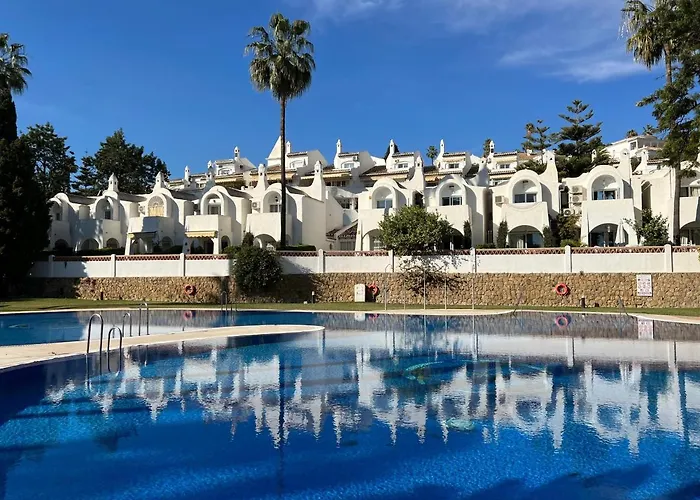 Casa Medellin Beachfront Oasis With Pool Apartament *