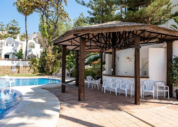 Apartament Casa Medellin Beachfront Oasis With Pool Benalmádena